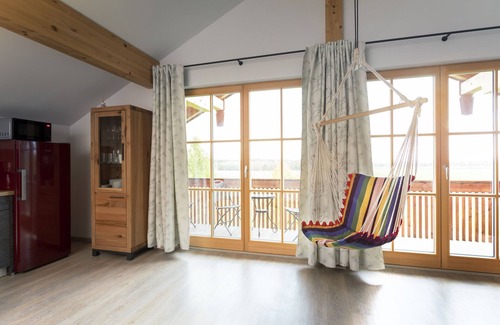 Otterfing House | Pension Bernhardhof