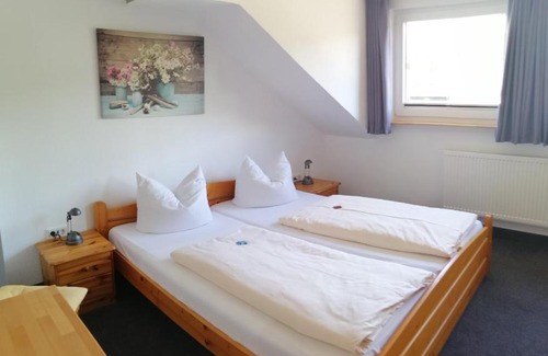 Zueschen House | Pension "Dorfkrug"