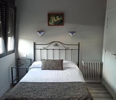 Fabero House | PENSION LA PARADA