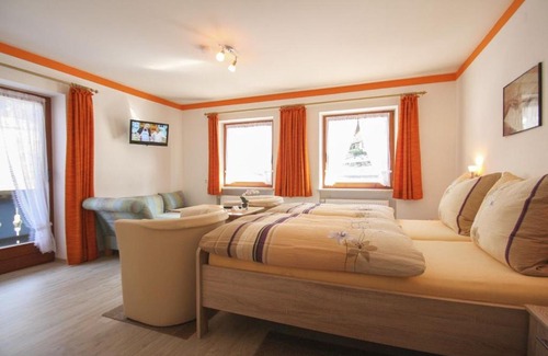 Teisendorf House | Pension Ramstötter