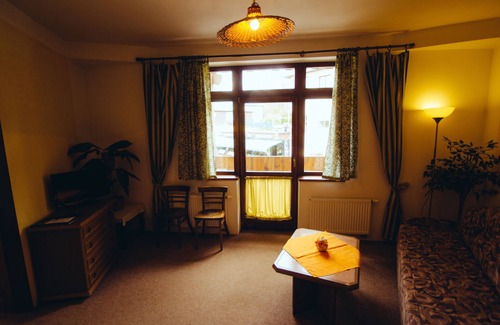 Harrachov House | Pension Rotunda