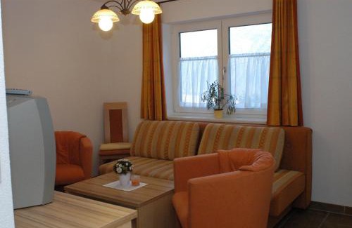 Imst Bed & Breakfast | Pension Waldesruh