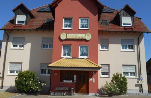 Oberschwarzach House | Pension zur Traube 3 Sterne