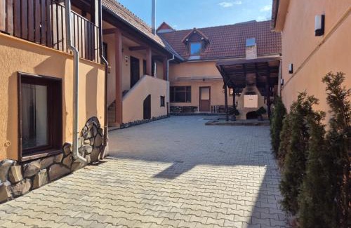 Rasinari House | pensiunea carul mare