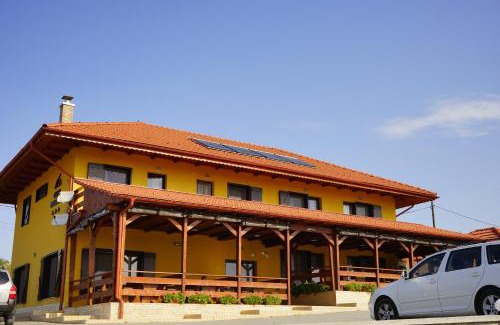 Sandulesti House | Pensiunea Cheile Apusenilor