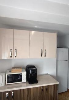 Scarisoara House | Pensiunea Piatra Mandrutului