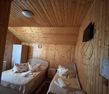 Sugag House | Pensiunea Valea Frumoasei