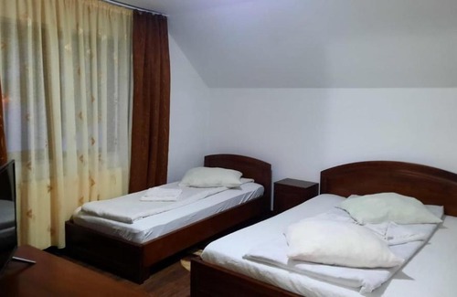 Arieseni House | Pensiunea Valea Galbenei