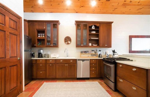 Northwest Point Condo | Penthouse 2Bd/2Bth Oceanfront Condo-Onsite Dining
