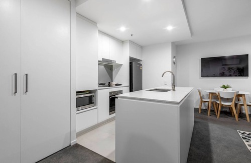 Belconnen Apartment | Penthouse Apartment in Belconnen
