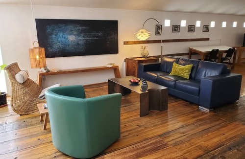 Anthony House | Penthouse apartment in a charming barn in La Union- perfect for a cozy getaway