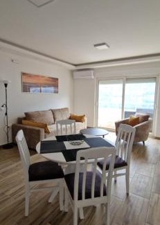 Prcanj Apartment | Penthouse apartments D&D