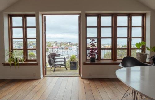 Torshavn Apartment | Penthouse Downtown with 4 bedrooms and Harbour View