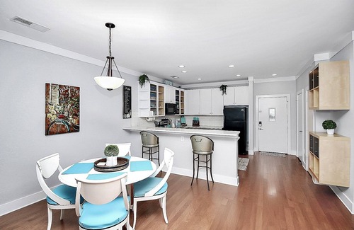 Mount Mourne Apartment | Penthouse in Davidson NC