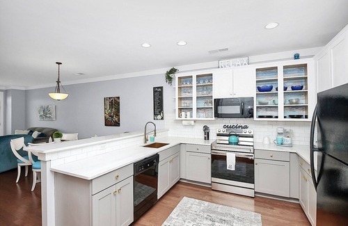 Mount Mourne Apartment | Penthouse in Davidson NC