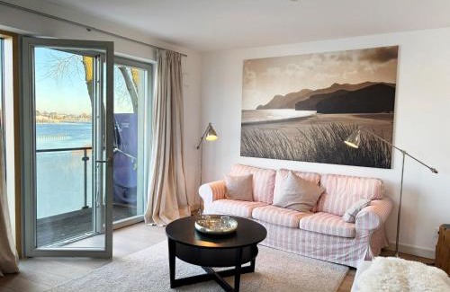 Ellenberg Apartment | Penthouse Kapitänsbrücke