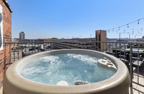 Wholesale District Apartment | Penthouse of all Penthouses
