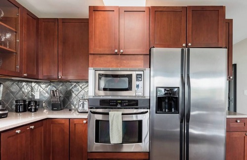 Mount Adams Apartment | Penthouse Style Condo with City View