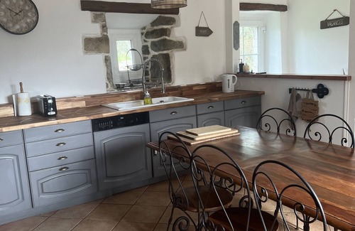 Crozon House | Penty Yves in a 17th century Métairie Bretonne * for 4 people