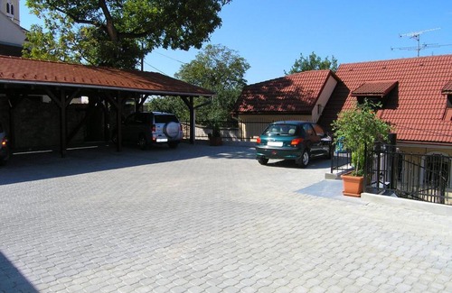 Trencin House | Penzión Pod Hradom