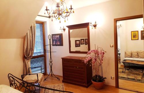 Matuskovo House | Penzion a Restauracia Toldi