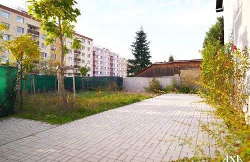 Hradec Kralove House | Penzion Axa