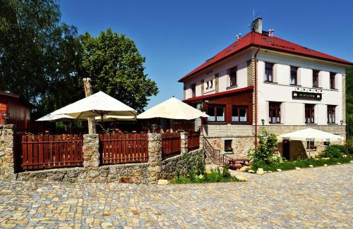 Karlstejn House | Penzion Karlštejn