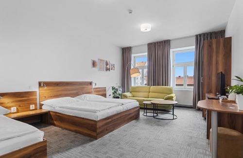 Dvur Kralove nad Labem House | Penzion Na Náměstí