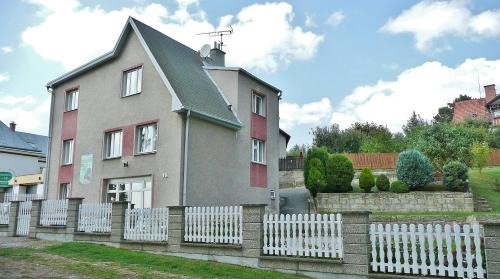 Holin House | Penzion Prachov
