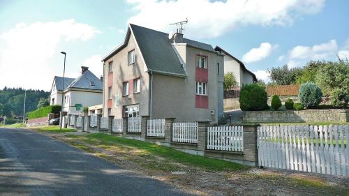 Holin House | Penzion Prachov