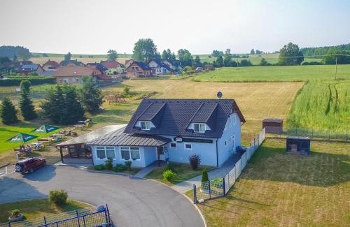 Dlouhy Ujezd House | Penzion restaurace U Švábků
