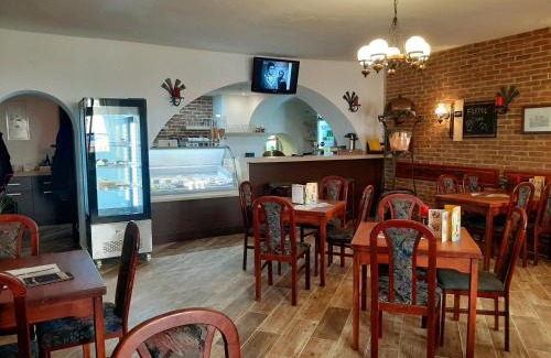 Becov nad Teplou House | Penzion - Restaurant U Zámku