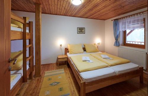 Blansko House | Penzion U Strakatého Koně