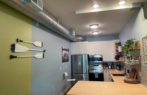 Pepin Apartment | Pepin Marina Retreat: Street Level Loft Apartment