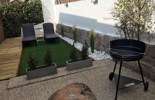Manzanares el Real Apartment | Pequeño y Acogedor Estudio con Jardín Situado al pie de La Pedriza