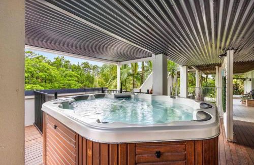 Peregian Beach House | Peregian Beach Holiday House & Resort Pet Friendly