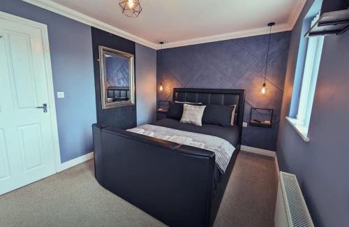 Pinchbeck House | Perfect, 2 bed, modern home