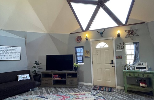 Chaparral House | Perfect for a day trip to White Sands National Park!
