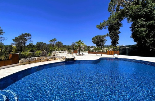 Vale do Garrao Villa | Perfect for sport groups and many families - Beachvolleyball & Beachsport