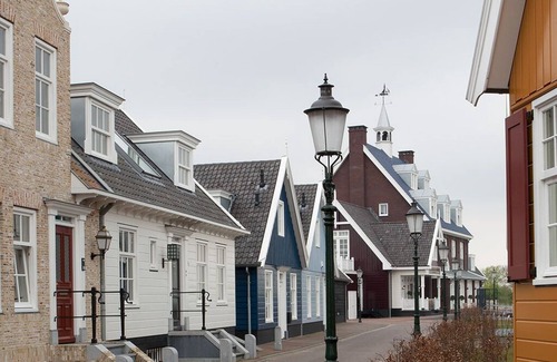 Municipality of Huizen Hotel | Perfect Harbor Stay w/Onsite Dining | Near Huizen Attractions & Nature Reserves