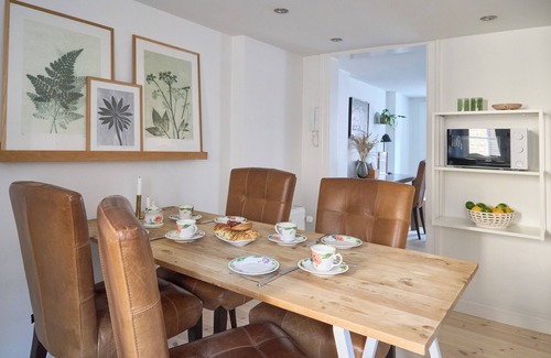 Copenhagen City Centre Apartment | Perfect location, cosy and stylish and with one of the largest bathrooms i town