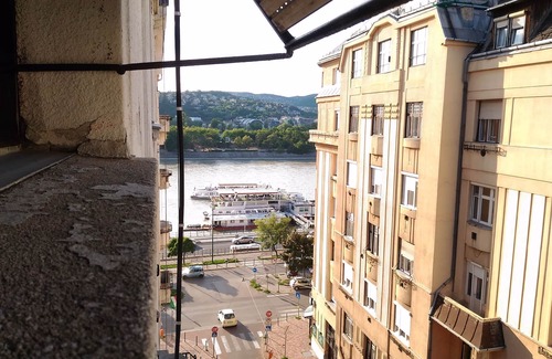 Ujlipotvaros Apartment | perfect location in the center, full service during your stay, perfectly cleannn