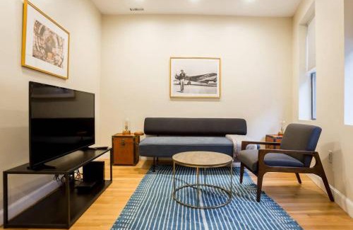 North End Apartment | Perfect North End Apt 2BR 2BA Laundry