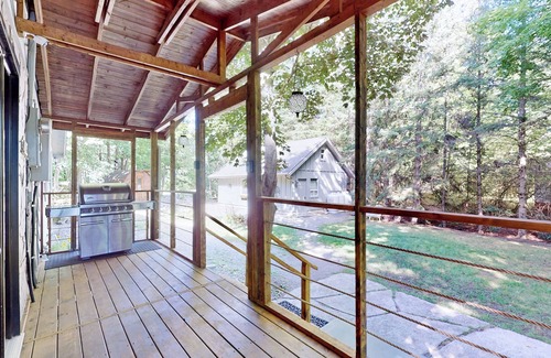 Trent Lakes Cottage | Perfect place for quiet family retreat
