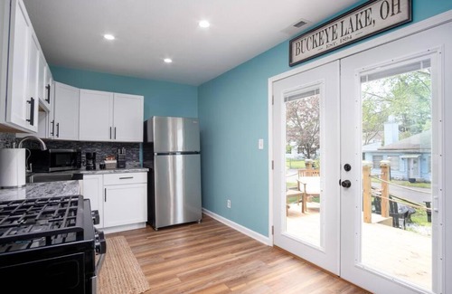 Millersport House | Perfect Relaxing Buckeye Lake Lakeview Cottage