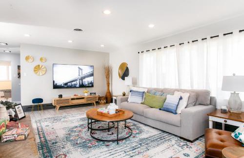 South Bend House | Perfect Sprawling Ranch for Group Game Day Stay! King Beds, Firepit, & Pet Friendly with Huge Fenced Yard