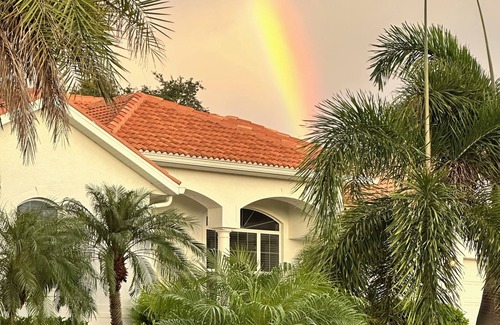 Cape Haze House | Perfectly peaceful among palm tree farm in Placida.