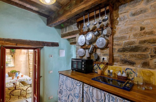 Montecopiolo Apartment | Pet friendly apartment