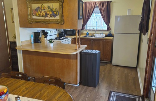 Buckhead Ridge House | Pet Friendly 2 Bed 1 Bath Home on the water in delightful Buckhead Ridge