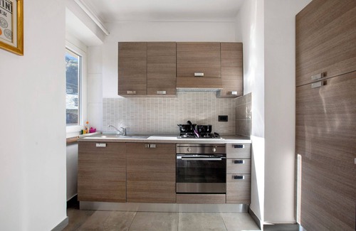 Arvier Apartment | Pet Friendly Apartment 'Casa Tua - Arvier' with Mountain View